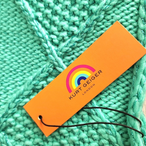 Kurt Geiger NWT Women's Green Metallic Scarf.  One Size - Picture 7 of 9